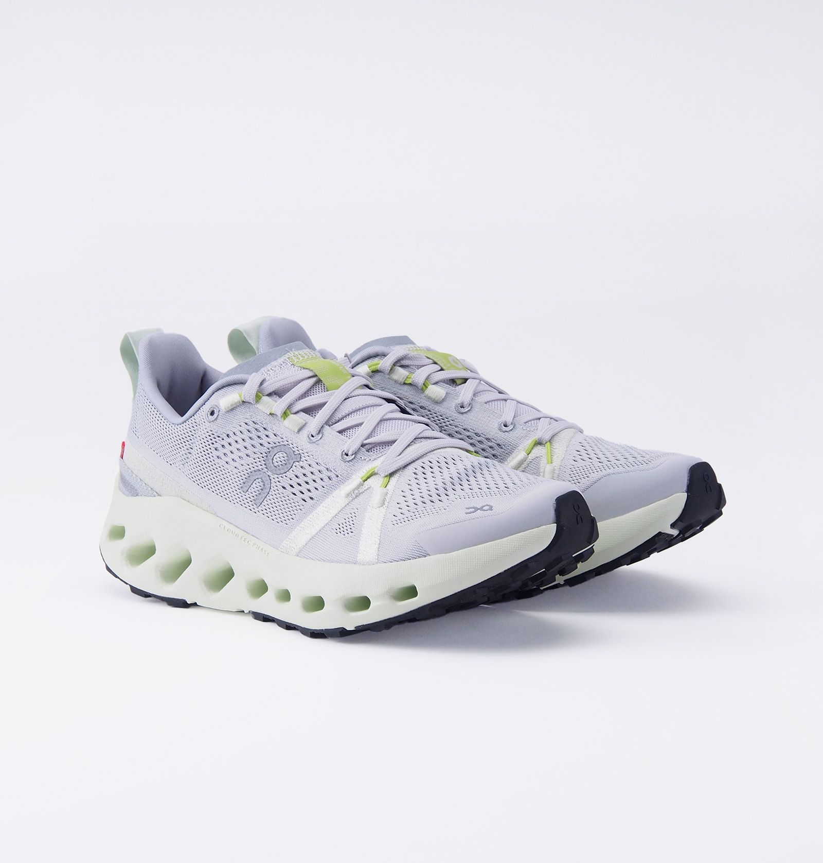 On Cloudsurfer Trail W3